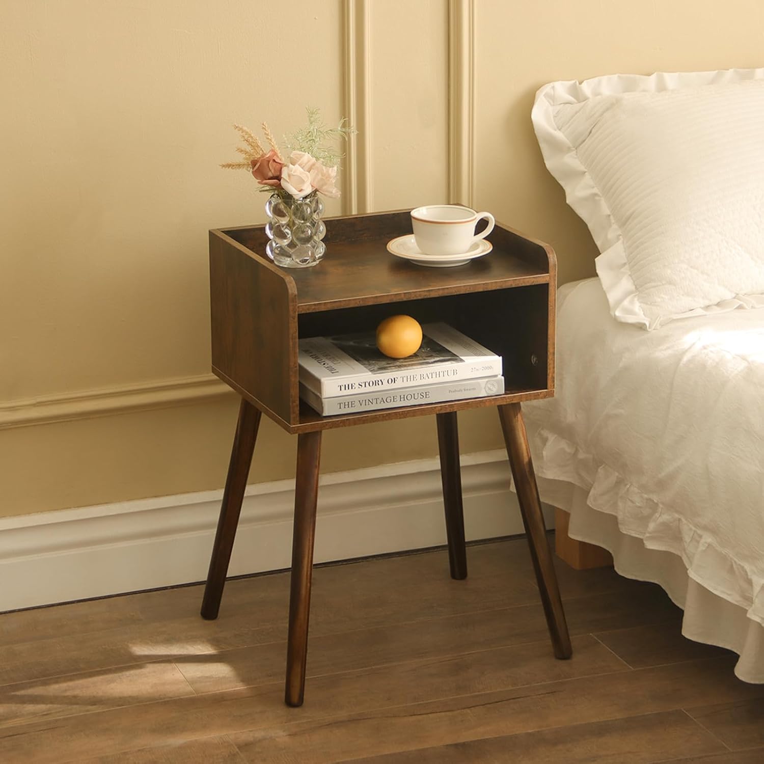 Solid wood leg vintage style bedroom storage small side table